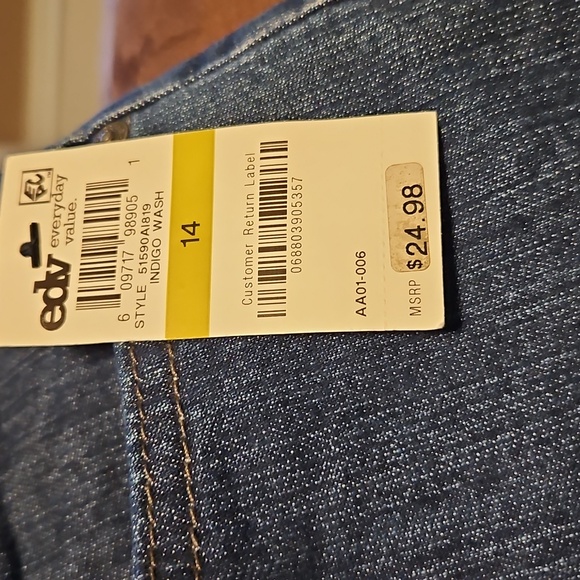 Style & Co Jeans - Picture 3 of 7